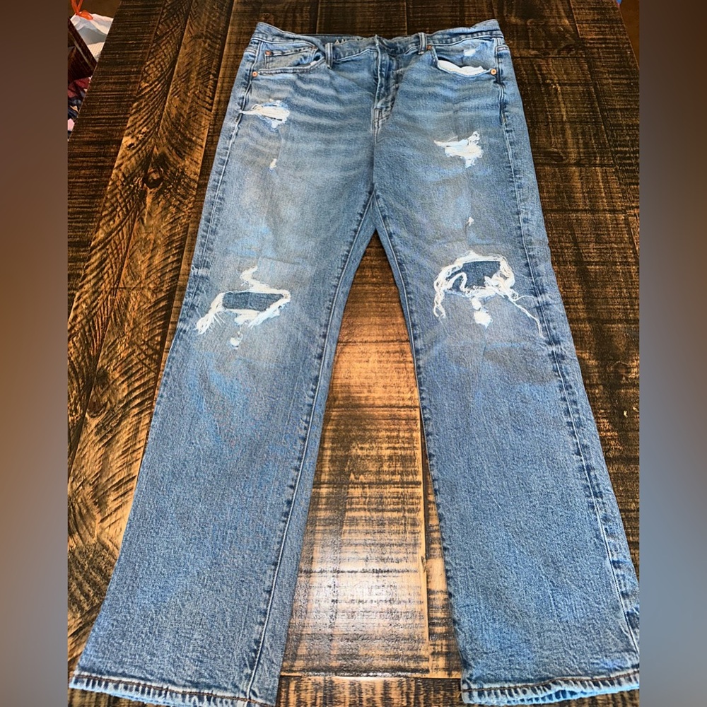 American Eagle size 36x32 Relaxed Straight Jeans
